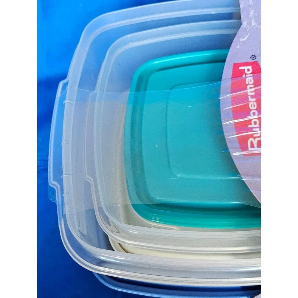 Rubbermaid rare find